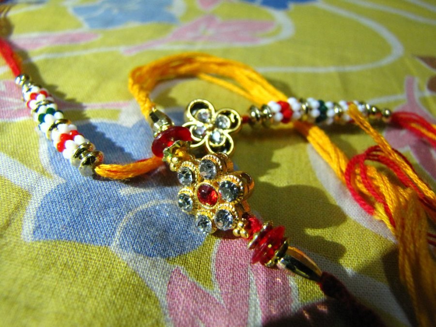 Elegant Bhaiya Bhabhi Rakhi Set
